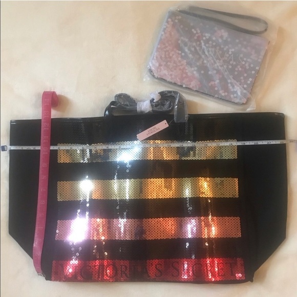 New Victoria’s Secret large Striped Sequin Weekender tote bag with Pouch Black - Picture 7 of 7